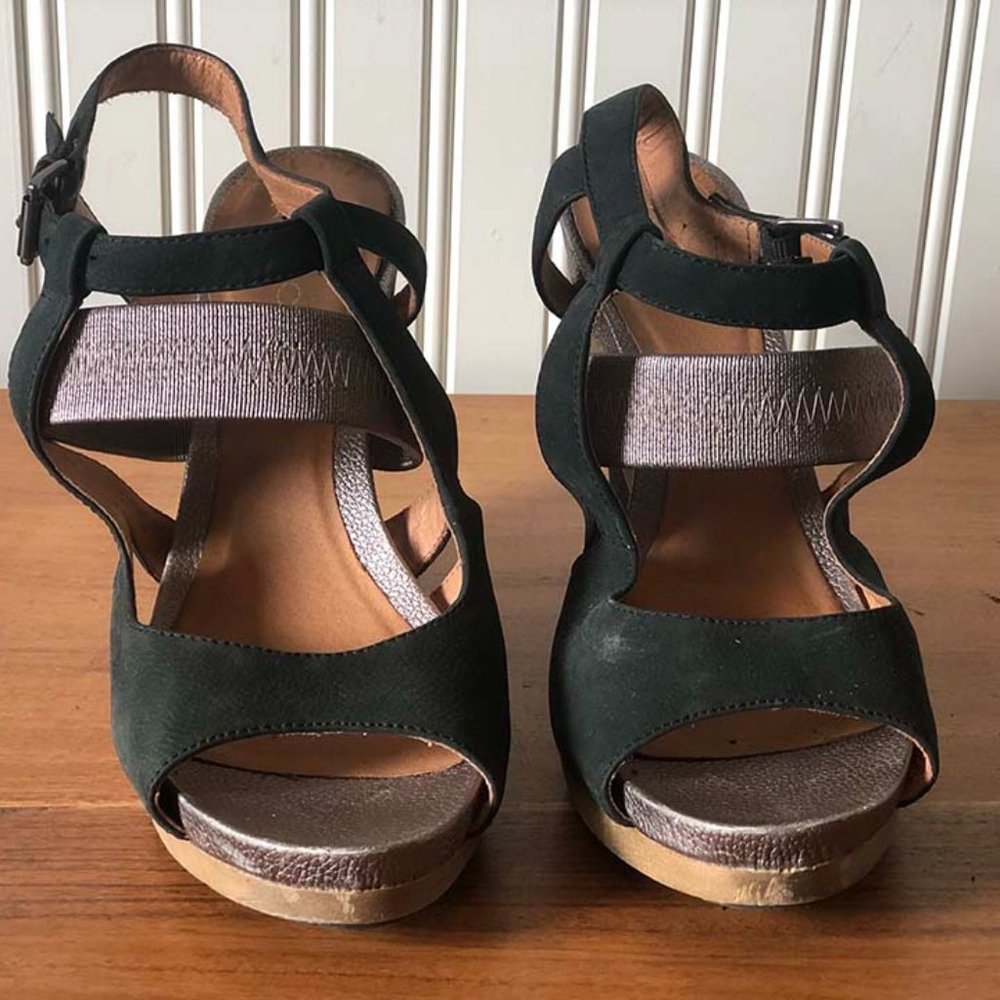 ALDO COLORBLOCK PLATFORMS